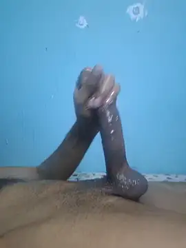  BrownBoy 69  online show from April 8, 2026, 7:04 pm