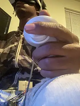 Snapshot of gaimov3r2024 chatting on February 17, 2026, 8:55 am gaimov3r2024 online show from February 17, 2026, 8:55 am