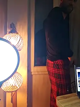 Snapshot of YourMommyBlair chatting on February 7, 2025, 5:40 pm YourMommyBlair online show from February 7, 2025, 5:40 pm