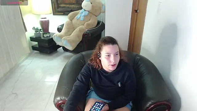 alexia 87 online show from May 30, 2026, 2:18 am