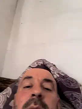 Snapshot of mitulik84 chatting on December 17, 2025, 9:03 am mitulik84 online show from December 17, 2025, 9:03 am