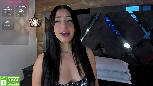 Venus velez  online show from February 25, 2026, 1:00 pm