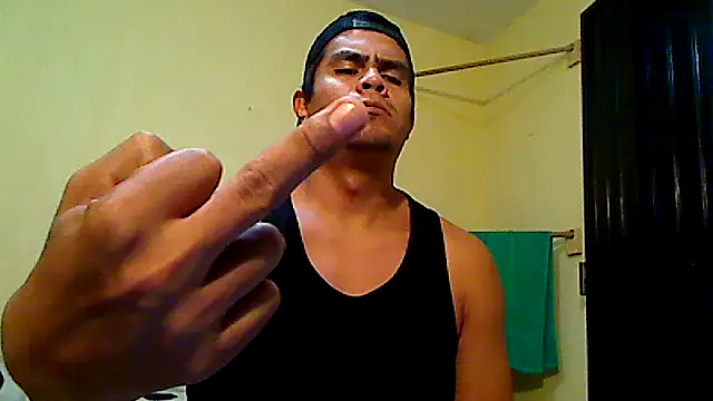 Snapshot of lozter345 chatting on October 20, 2025, 6:59 am lozter345 online show from October 20, 2025, 6:59 am