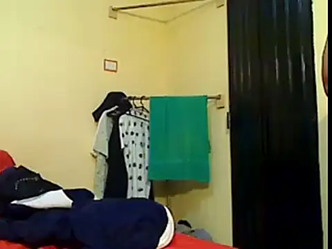 Snapshot of lozter345 chatting on October 27, 2025, 1:17 am lozter345 online show from October 27, 2025, 1:17 am