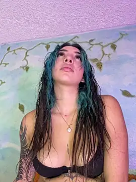 SaturnooStonee online show from November 14, 2025, 9:13 am