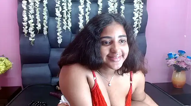 Snapshot of Sofia_Hernandez_ chatting on March 1, 2025, 5:31 am Sofia Hernandez online show from March 1, 2025, 5:31 am