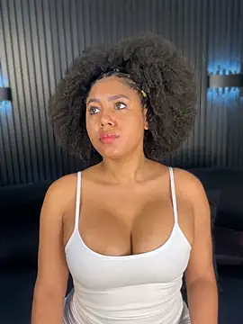 Snapshot of kendall_coxx chatting on February 2, 2026, 8:57 am kendall coxx online show from February 2, 2026, 8:57 am