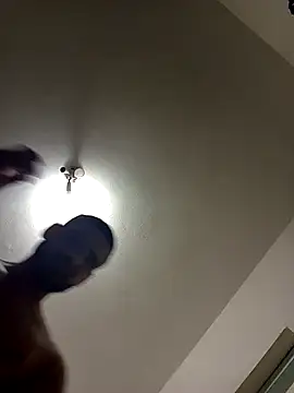 Snapshot of luismanuel_1998 chatting on November 28, 2025, 3:28 am luismanuel 1998 online show from November 28, 2025, 3:28 am