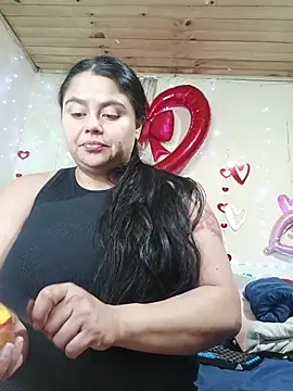 Snapshot of celestehot707rs chatting on February 26, 2026, 5:07 am celestehot707rs online show from February 26, 2026, 5:07 am