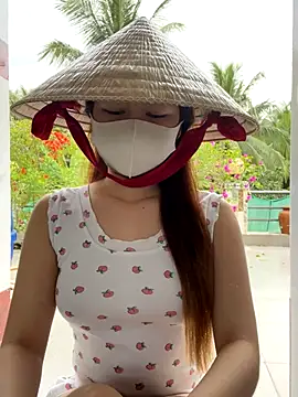 BabyThree  online show from October 30, 2025, 8:45 am