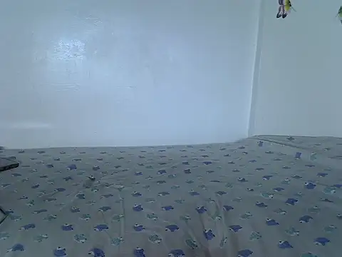 laetitia  online show from January 10, 2026, 11:33 pm