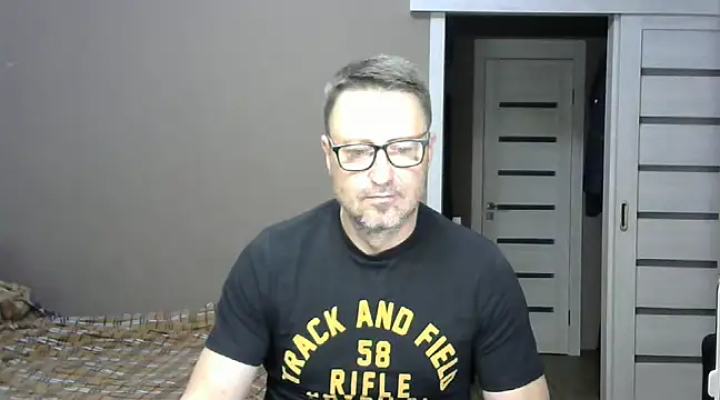 Snapshot of HarrySnake chatting on January 11, 2025, 4:03 pm HarrySnake online show from January 11, 2025, 4:03 pm