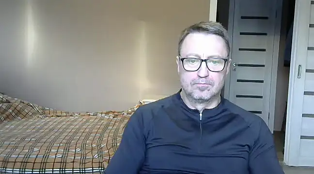 Snapshot of HarrySnake chatting on December 13, 2024, 10:30 am HarrySnake online show from December 13, 2024, 10:30 am