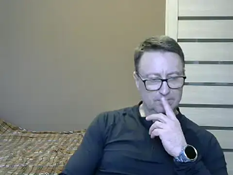 Snapshot of HarrySnake chatting on December 27, 2024, 11:17 am HarrySnake online show from December 27, 2024, 11:17 am