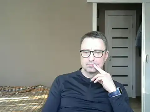 Snapshot of HarrySnake chatting on February 25, 2025, 12:16 pm HarrySnake online show from February 25, 2025, 12:16 pm