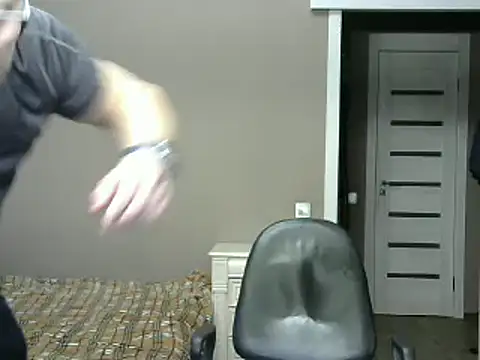 Snapshot of HarrySnake chatting on February 5, 2025, 12:17 pm HarrySnake online show from February 5, 2025, 12:17 pm