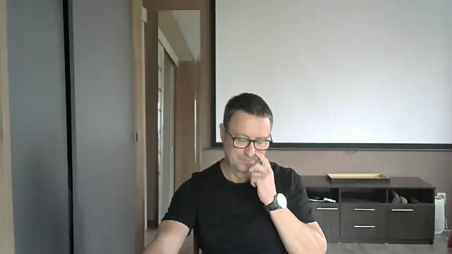 Snapshot of HarrySnake chatting on October 9, 2025, 6:25 am HarrySnake online show from October 9, 2025, 6:25 am