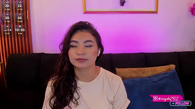 Snapshot of Zayda_1 chatting on February 6, 2026, 8:27 pm Zayda 1 online show from February 6, 2026, 8:27 pm