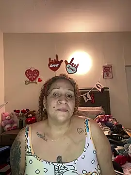 Snapshot of ladycreamypr2 chatting on February 10, 2026, 6:12 am ladycreamypr2 online show from February 10, 2026, 6:12 am