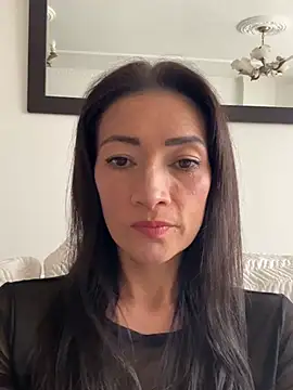 Yulia sx online show from April 5, 2026, 8:59 pm