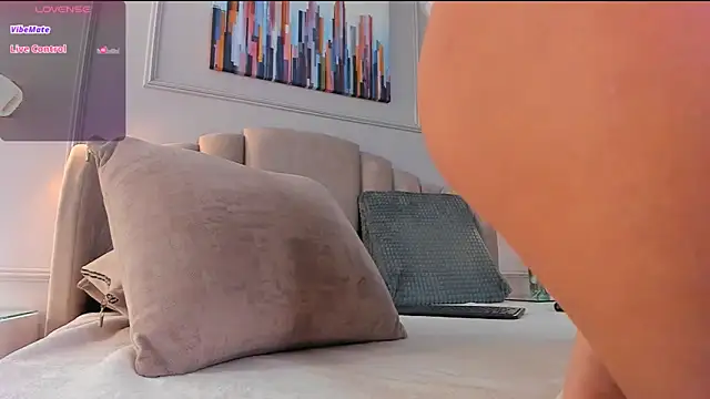 Snapshot of aria_greco chatting on March 8, 2025, 6:32 am aria greco online show from March 8, 2025, 6:32 am