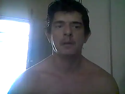 Snapshot of Marobronco chatting on May 3, 2026, 3:37 pm Marobronco online show from May 3, 2026, 3:37 pm