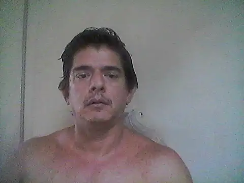 Snapshot of Marobronco chatting on May 19, 2026, 12:56 pm Marobronco online show from May 19, 2026, 12:56 pm