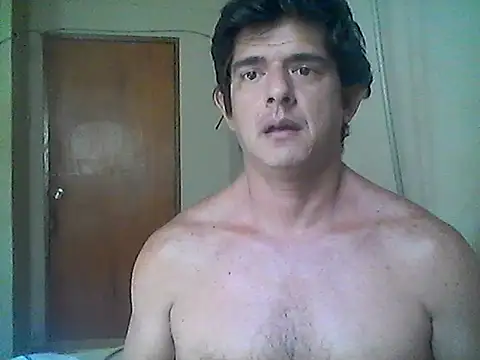 Snapshot of Marobronco chatting on May 26, 2026, 2:48 pm Marobronco online show from May 26, 2026, 2:48 pm