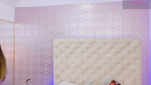 Sara Desire online show from November 26, 2025, 3:23 pm