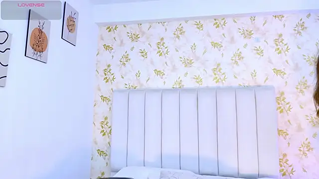 Sara Desire online show from January 15, 2026, 12:19 pm