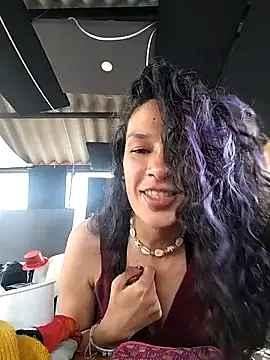 Snapshot of rebekka_simpson chatting on December 22, 2025, 8:31 pm rebekka simpson online show from December 22, 2025, 8:31 pm