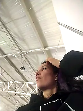 rebekka simpson online show from October 12, 2025, 9:27 pm