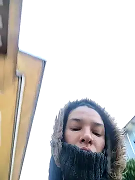 rebekka simpson online show from March 3, 2025, 11:33 am