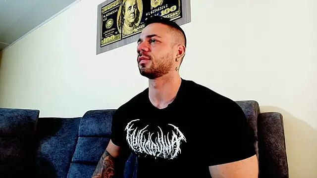 Snapshot of JeremyLowe chatting on October 30, 2025, 7:33 pm JeremyLowe online show from October 30, 2025, 7:33 pm