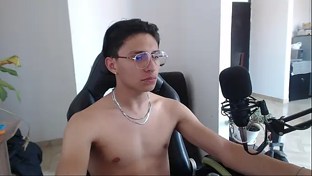 jay dimarco2 online show from December 14, 2025, 6:57 pm