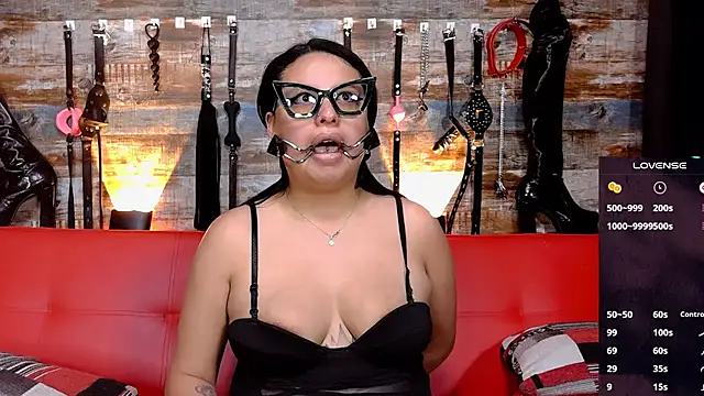 Snapshot of slave_Rubi chatting on December 30, 2024, 10:43 am slave Rubi online show from December 30, 2024, 10:43 am