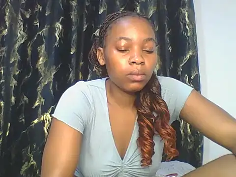 Snapshot of _Becky002 chatting on February 4, 2026, 10:32 am Becky002 online show from February 4, 2026, 10:32 am