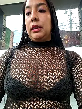 Snapshot of Bella_keny chatting on May 7, 2026, 5:38 pm Bella keny online show from May 7, 2026, 5:38 pm