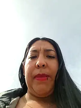 Snapshot of Bella_keny chatting on May 25, 2026, 2:05 pm Bella keny online show from May 25, 2026, 2:05 pm
