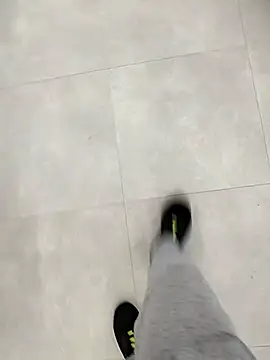 A man in public online show from November 5, 2025, 3:04 pm