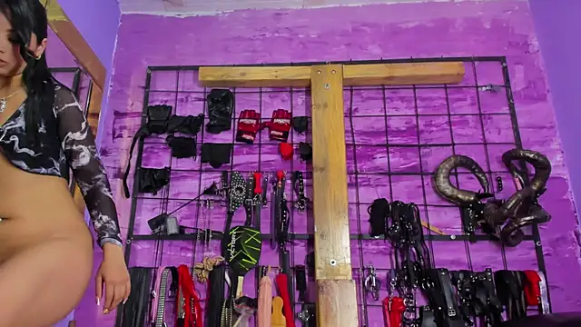 Snapshot of alexia_aitanaa_ chatting on February 8, 2026, 6:38 pm alexia aitanaa online show from February 8, 2026, 6:38 pm