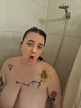 Snapshot of Sora_eroneko chatting on November 25, 2025, 3:51 am Sora eroneko online show from November 25, 2025, 3:51 am