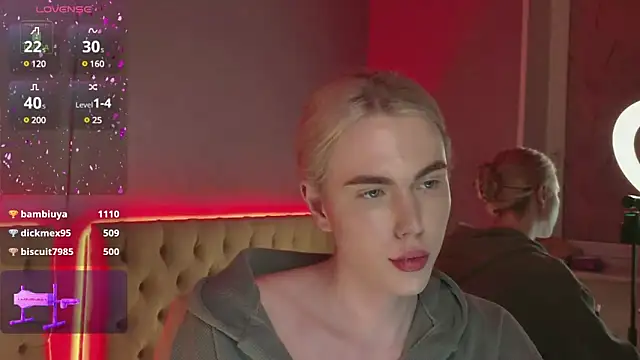 DanielPaige  online show from February 14, 2025, 7:33 pm