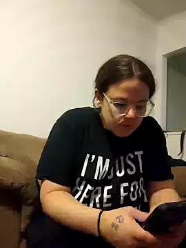 Snapshot of velvetta_ chatting on January 11, 2025, 11:13 pm velvetta online show from January 11, 2025, 11:13 pm