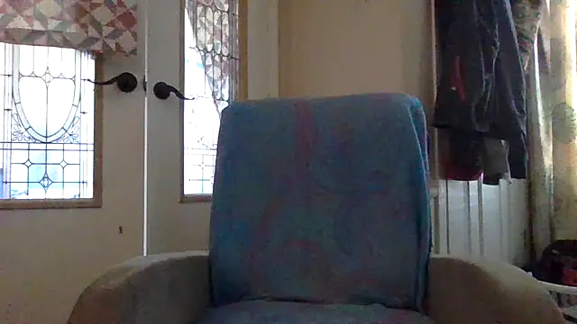 Snapshot of velvetta_ chatting on October 9, 2025, 5:57 pm velvetta online show from October 9, 2025, 5:57 pm