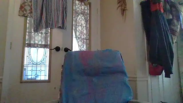 Snapshot of velvetta_ chatting on October 15, 2025, 4:59 pm velvetta online show from October 15, 2025, 4:59 pm