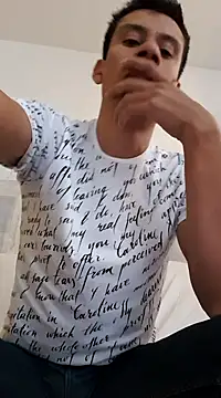 josehot151515 online show from January 9, 2025, 6:47 pm