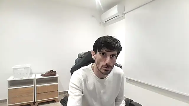 Snapshot of nicolaaaaas chatting on September 20, 2025, 11:21 pm nicolaaaaas online show from September 20, 2025, 11:21 pm