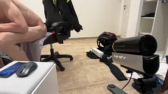 Snapshot of nicolaaaaas chatting on November 30, 2025, 10:49 am nicolaaaaas online show from November 30, 2025, 10:49 am