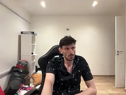 Snapshot of nicolaaaaas chatting on November 25, 2025, 11:48 pm nicolaaaaas online show from November 25, 2025, 11:48 pm